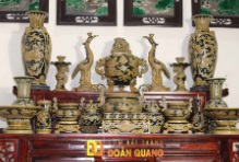 Bộ bàn thờ bạch thổ phường - Gốm Bát Tràng Đoàn Quang - Công Ty TNHH Gốm Bát Tràng Đoàn Quang